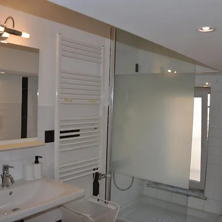 Montallegro 32m Free Parking Apartment