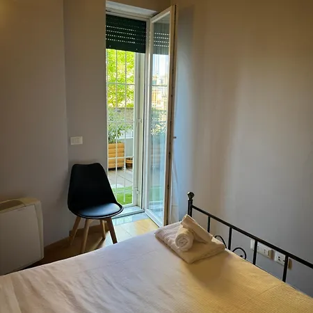 Montallegro 32m Free Parking Apartment Genoa