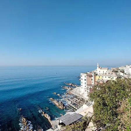 Apartment Montallegro 32m Free Parking Genoa