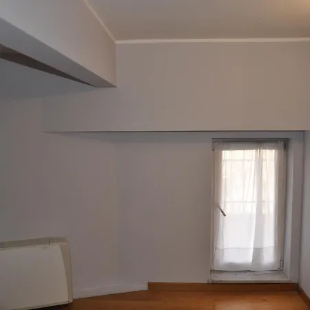 Montallegro 32m Free Parking Genova