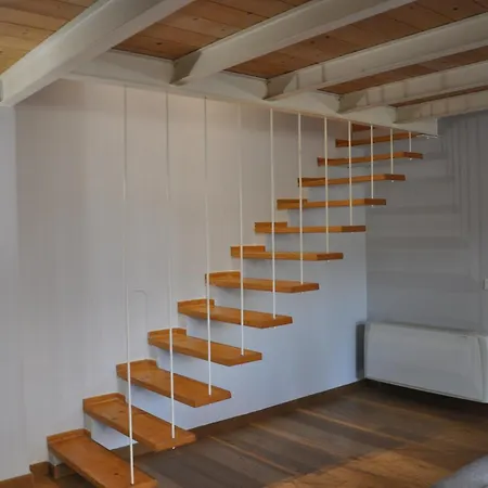 Montallegro 32m Free Parking Génova