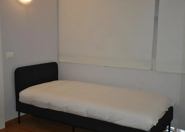 Montallegro 32m Free Parking Genua